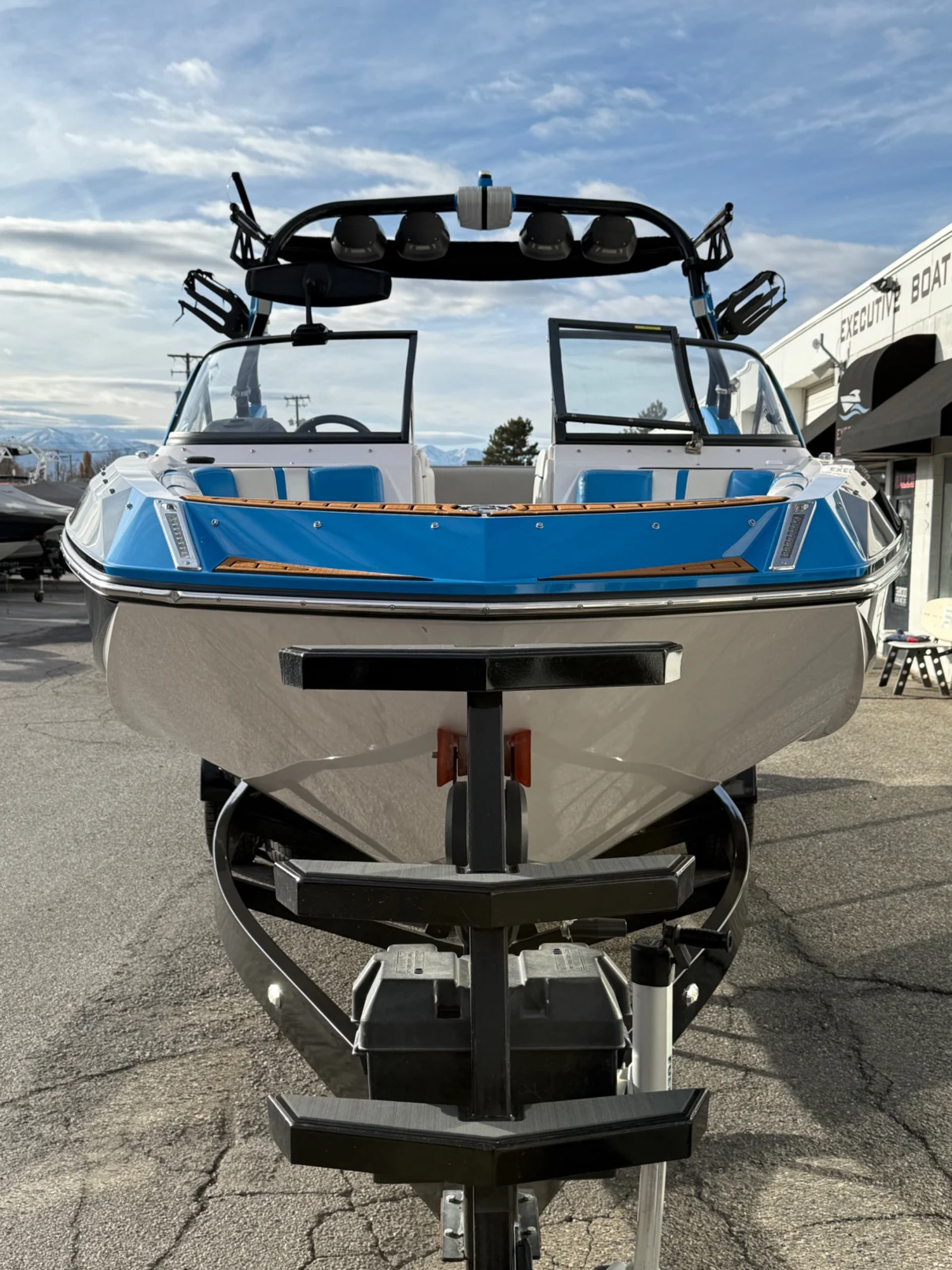 2015 25' Super Air Nautique "G25" Bowrider
