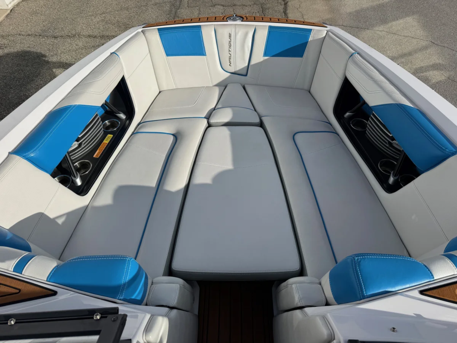 2015 25' Super Air Nautique "G25" Bowrider