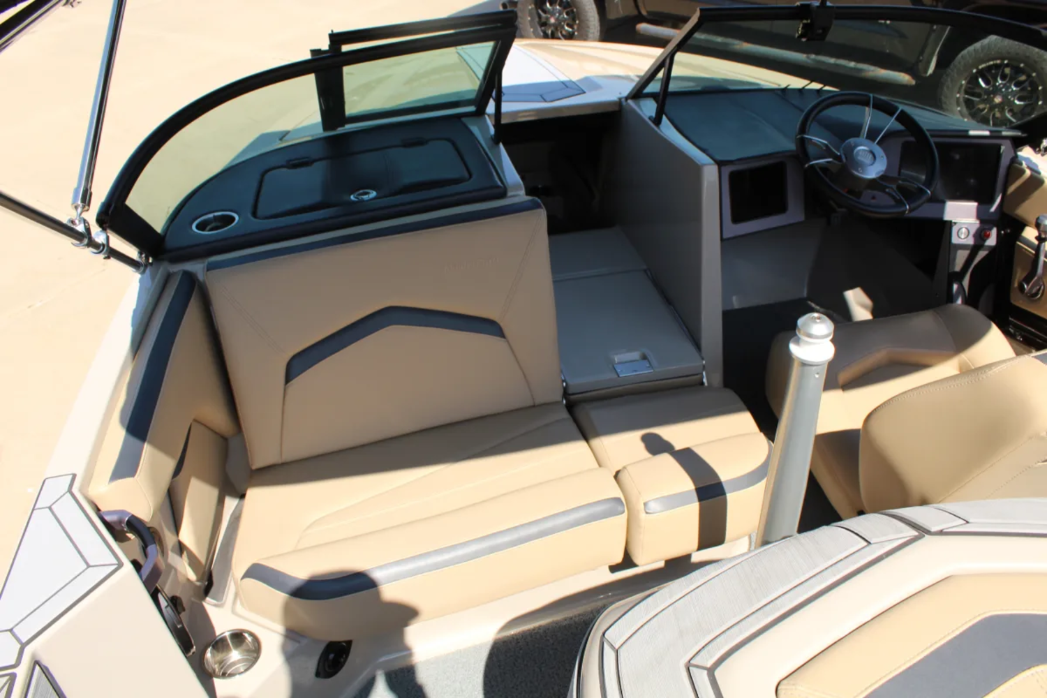 2025 Mastercraft Prostar
