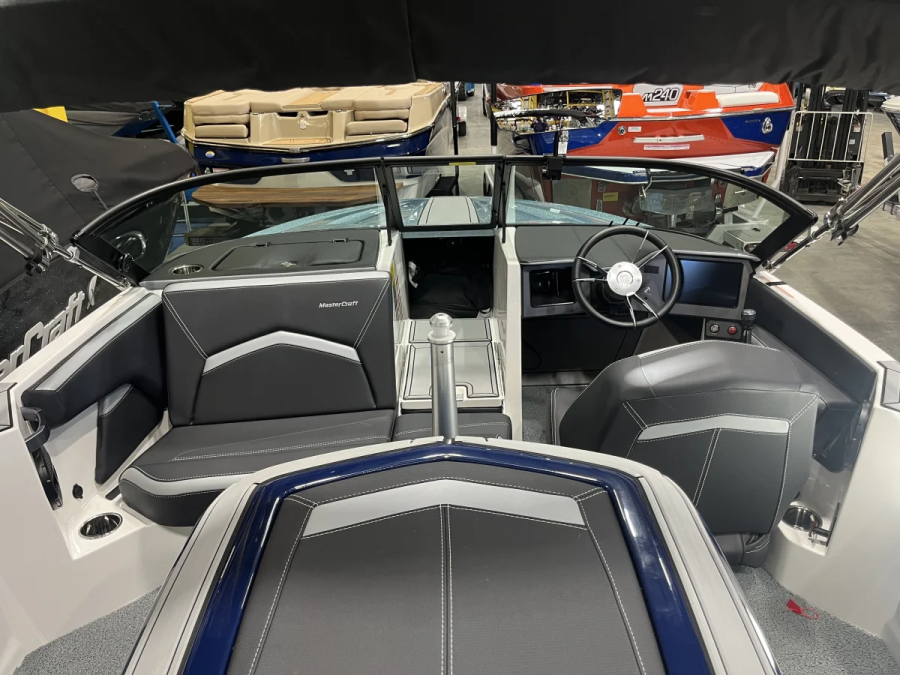 2025 Mastercraft Boats ProStar for sale in Brookfield, Connecticut