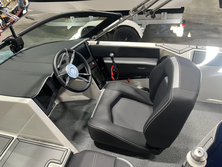 2025 Mastercraft Boats ProStar for sale in Brookfield, Connecticut