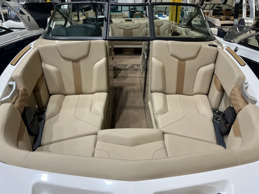 2023 Mastercraft Boats XT22 for sale in Brookfield, Connecticut