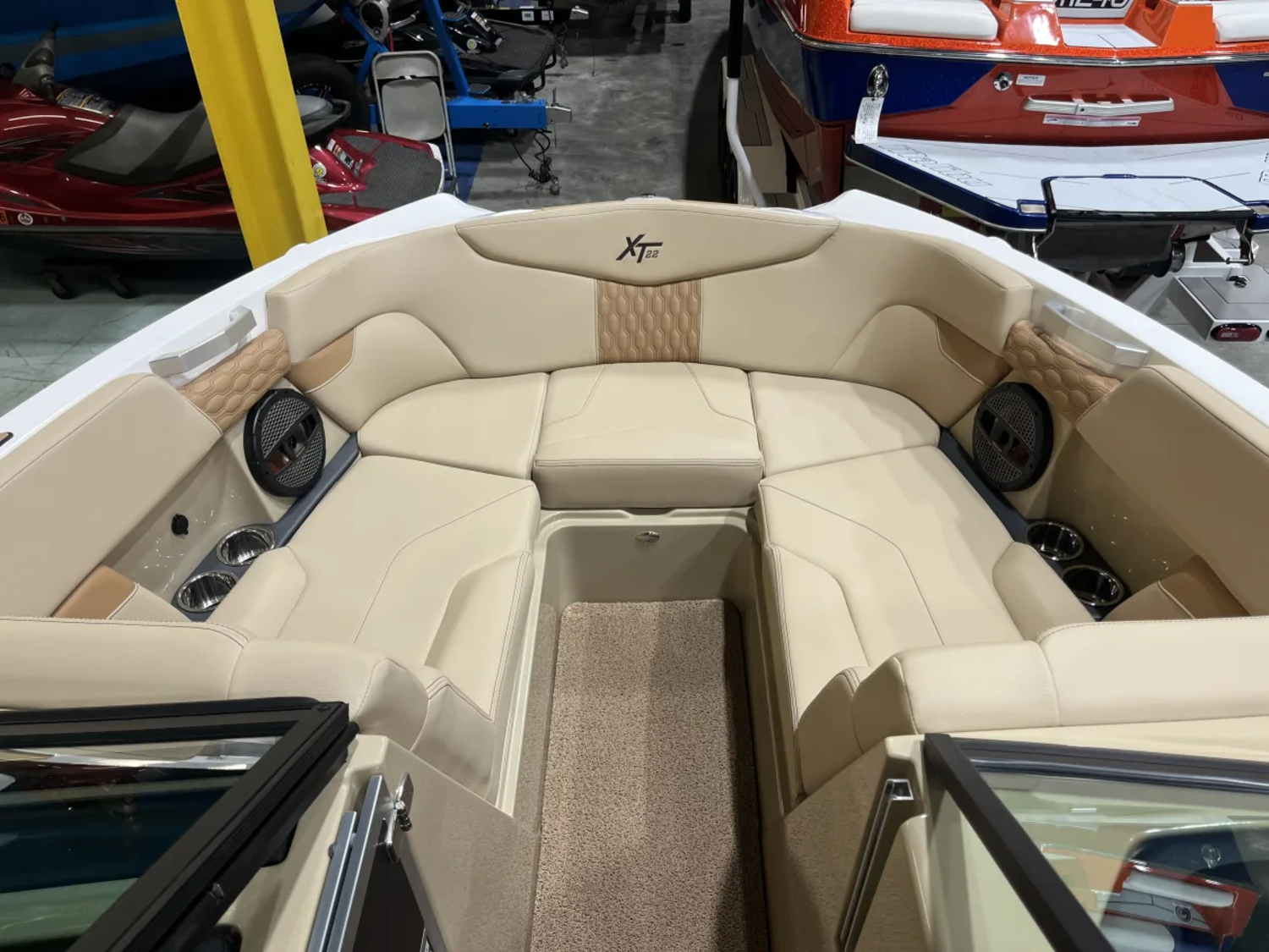 2023 Mastercraft XT-22