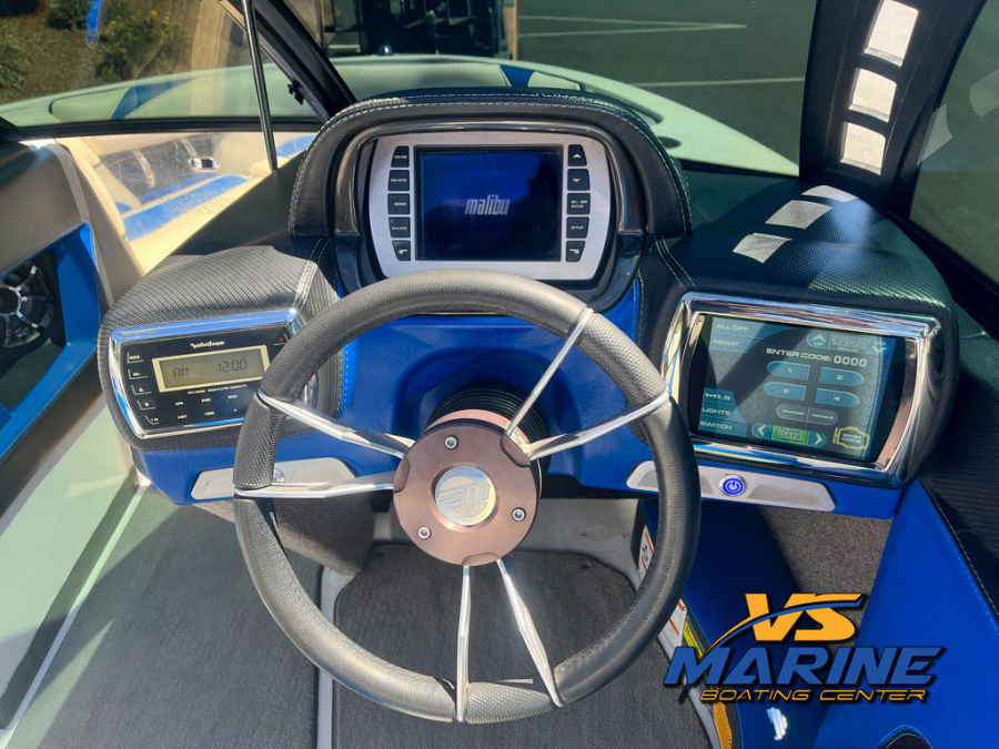 2013 Malibu Boats Wakesetter VTX for sale in ATASCADERO, California