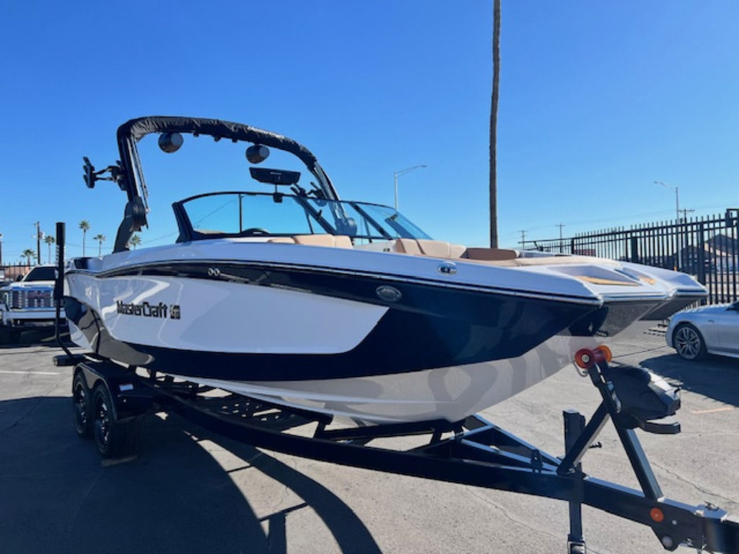 2026 Mastercraft XT24