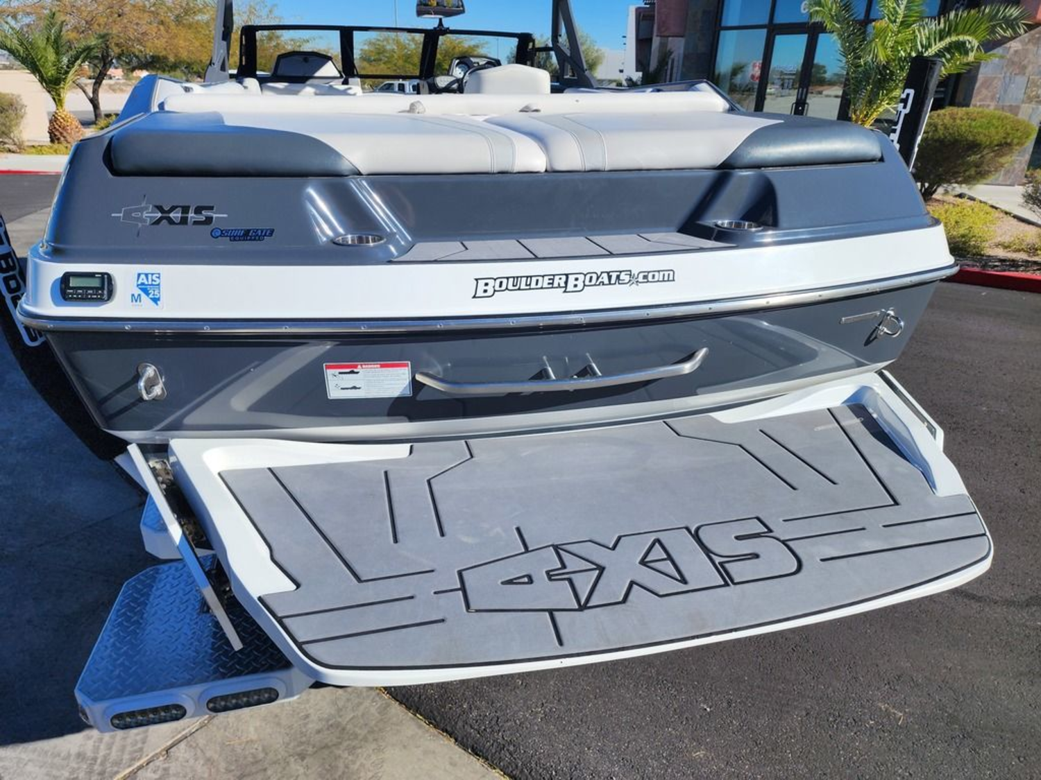 2018 Axis Wake Research T23