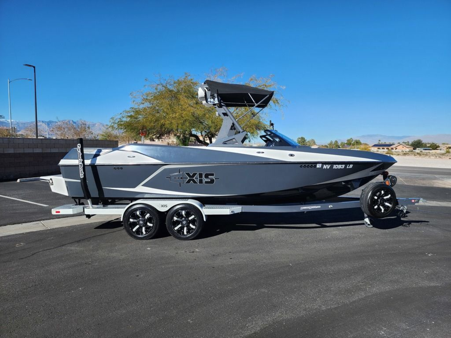 2018 Axis Wake Research T23