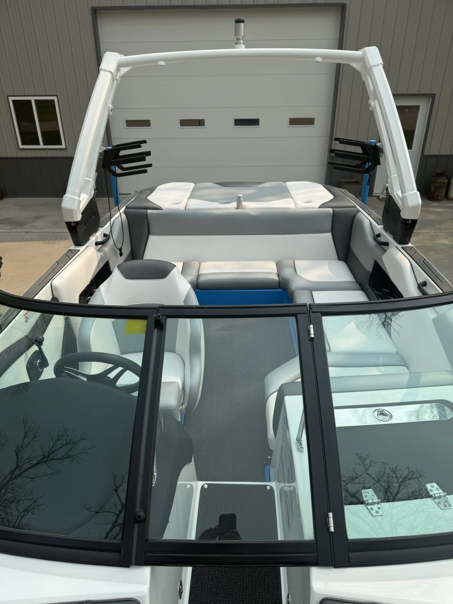 2017 SUPREME S202 Wake boat 