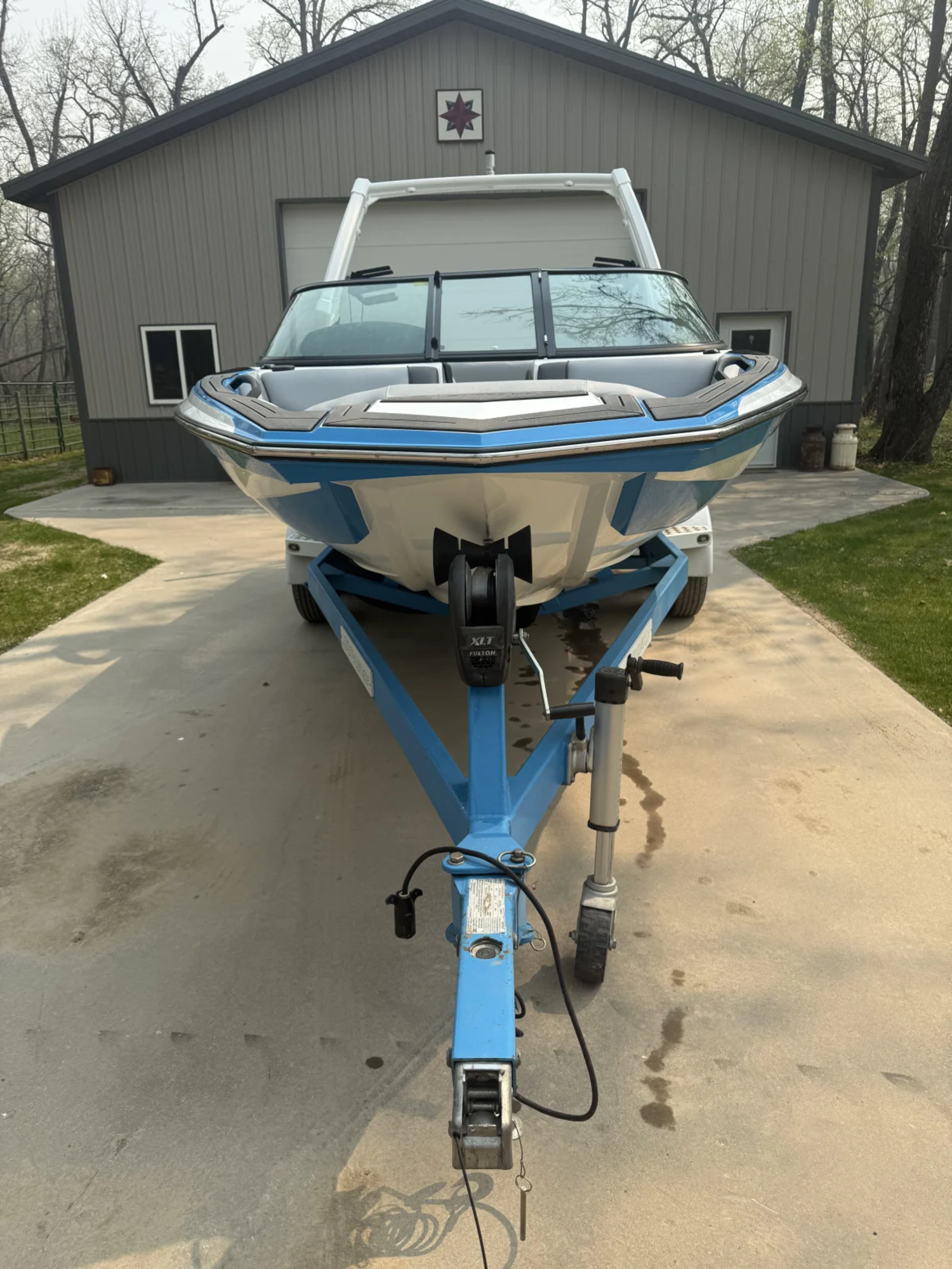 2017 SUPREME S202 Wake boat 