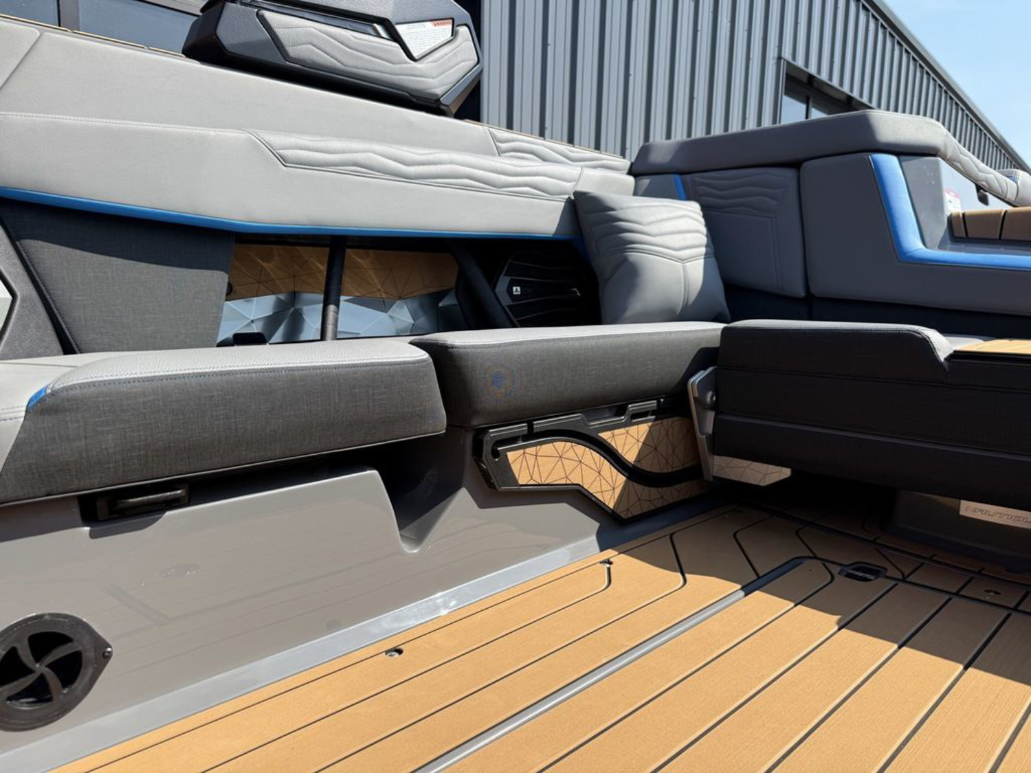 2026 Nautique Super Air Nautique G23