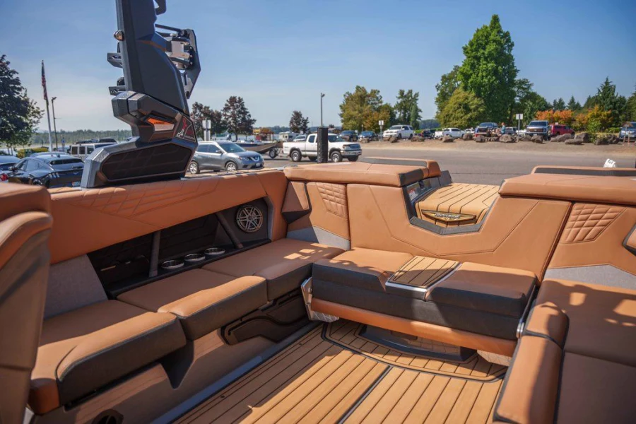 2026-nautique-s23-120424-image18