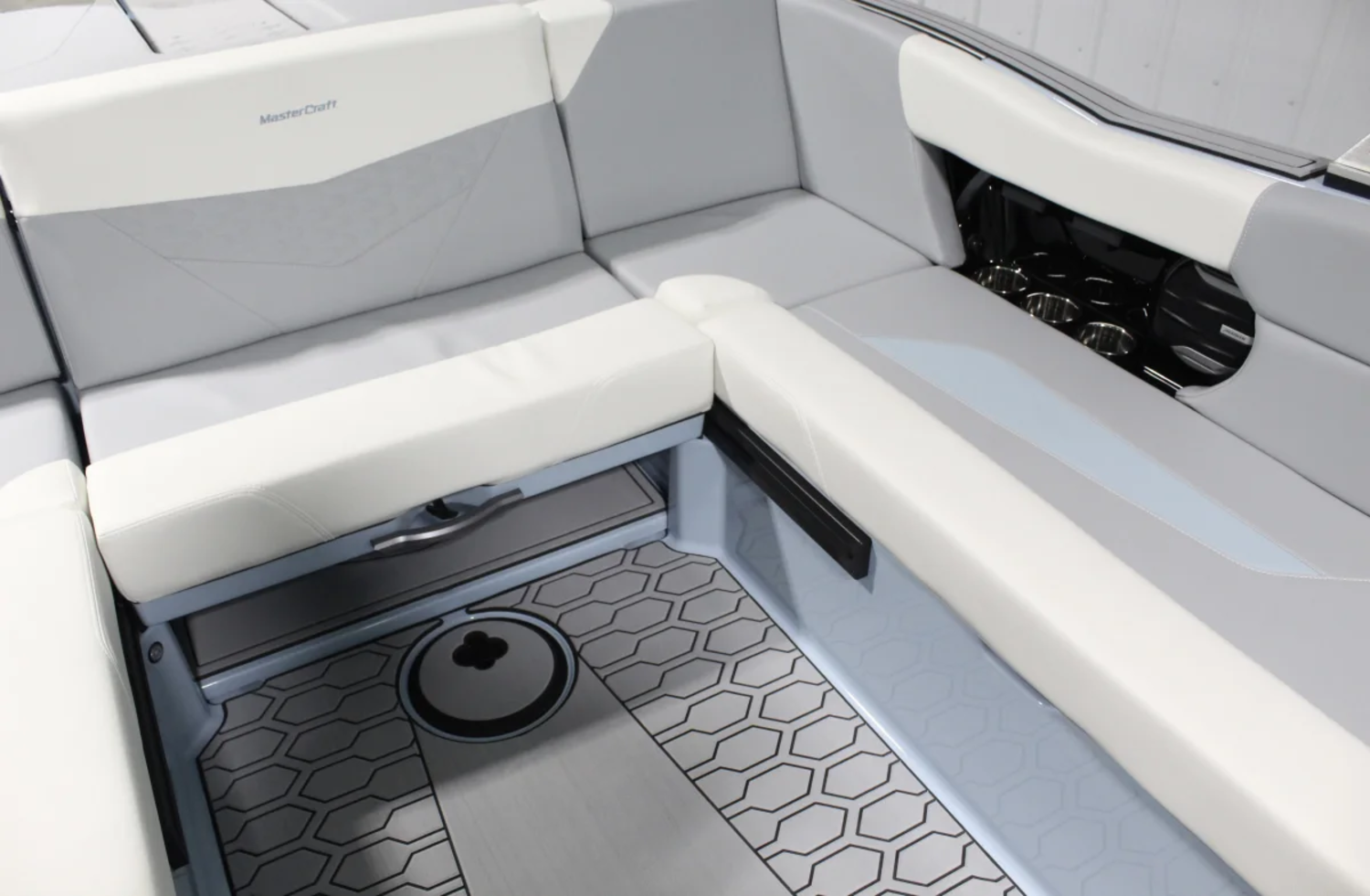 2026 MasterCraft NXT23