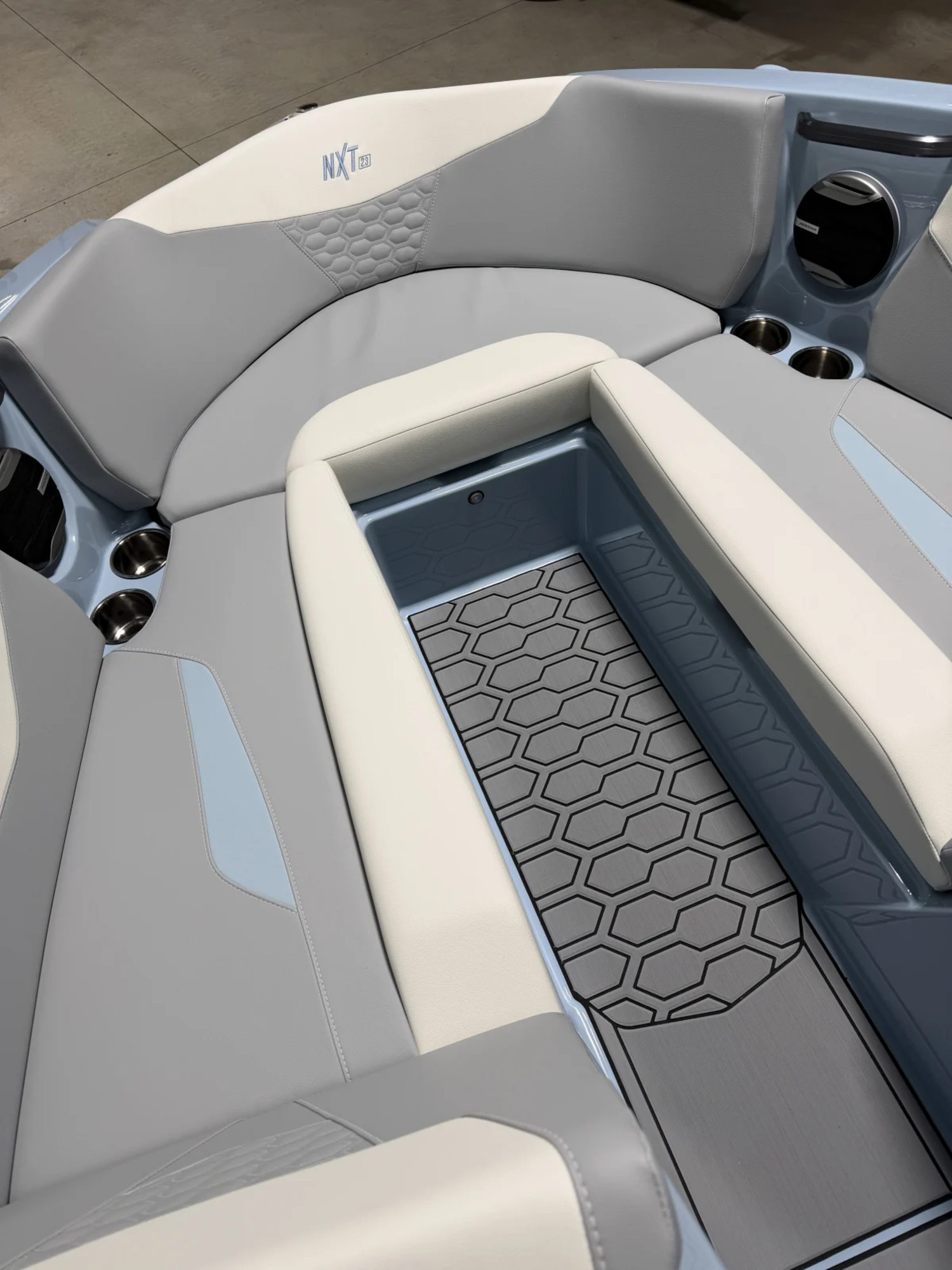 2026 MasterCraft NXT23