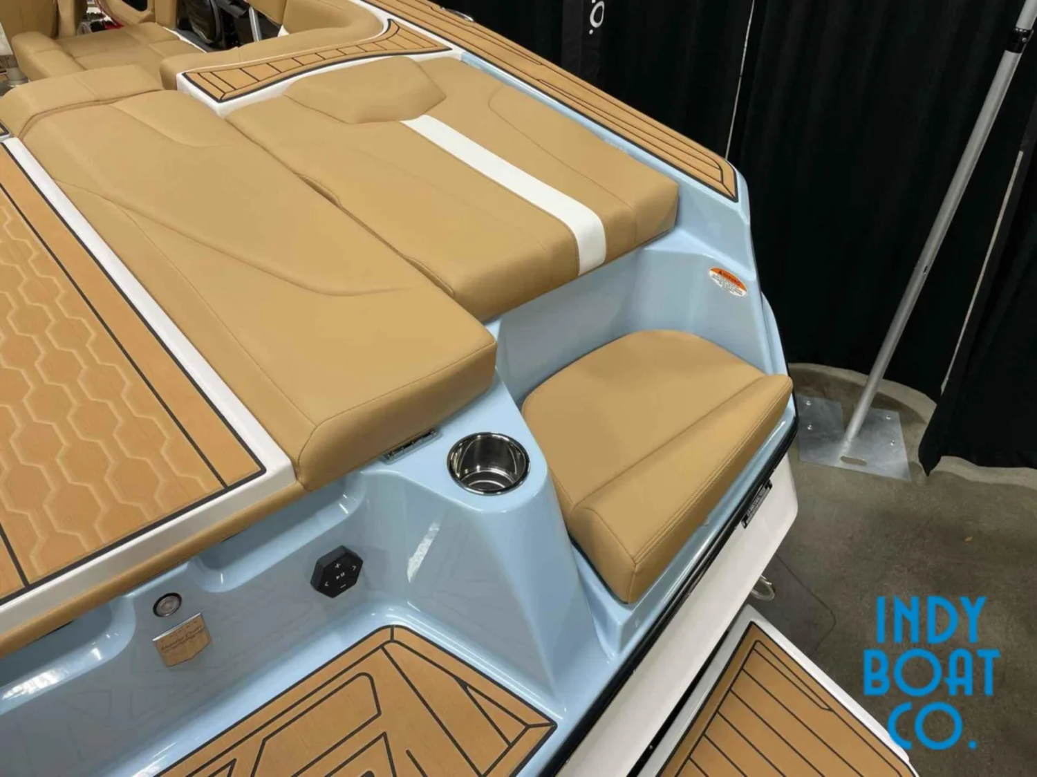 2026 MasterCraft XT22