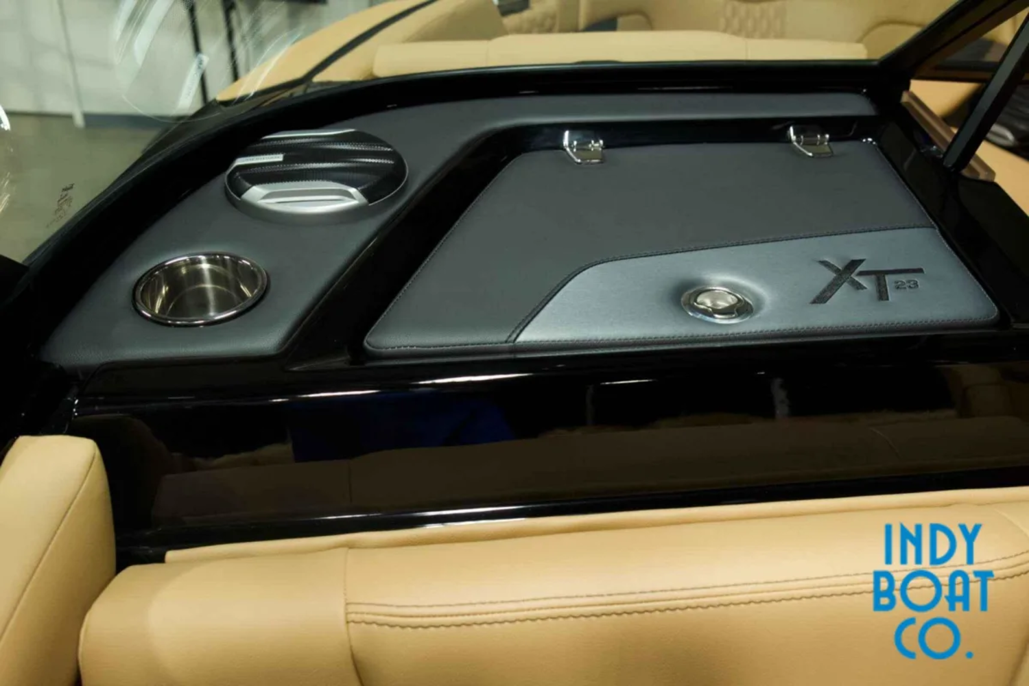 2026 MasterCraft XT23