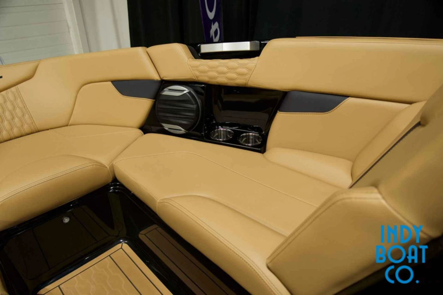 2026 MasterCraft XT23