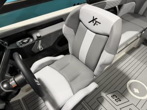2026-mastercraft-xt23-120553-image13