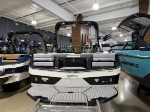 2026-mastercraft-xt23-120553-image2