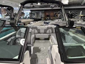 2026 MasterCraft XT23