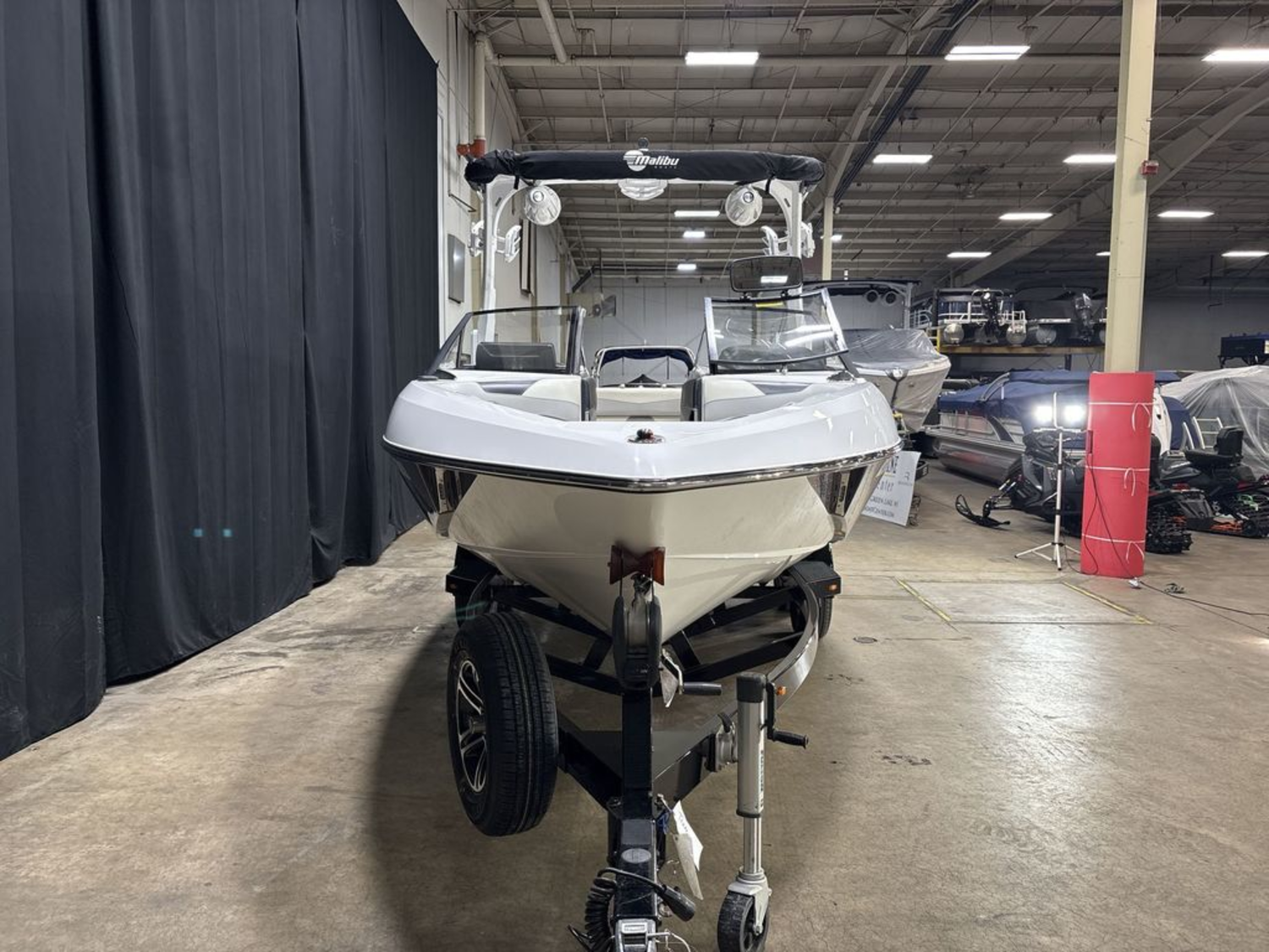2015 Malibu Boats 22 VLX