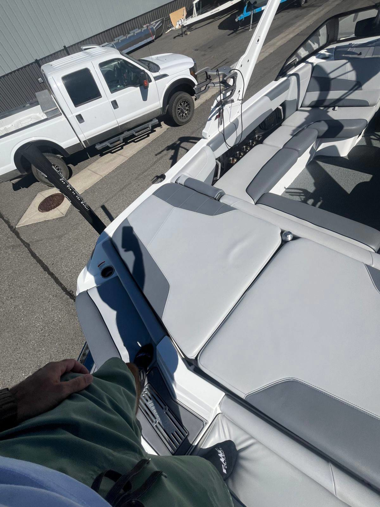 2022 Malibu Boats Wakesetter 22 LSV