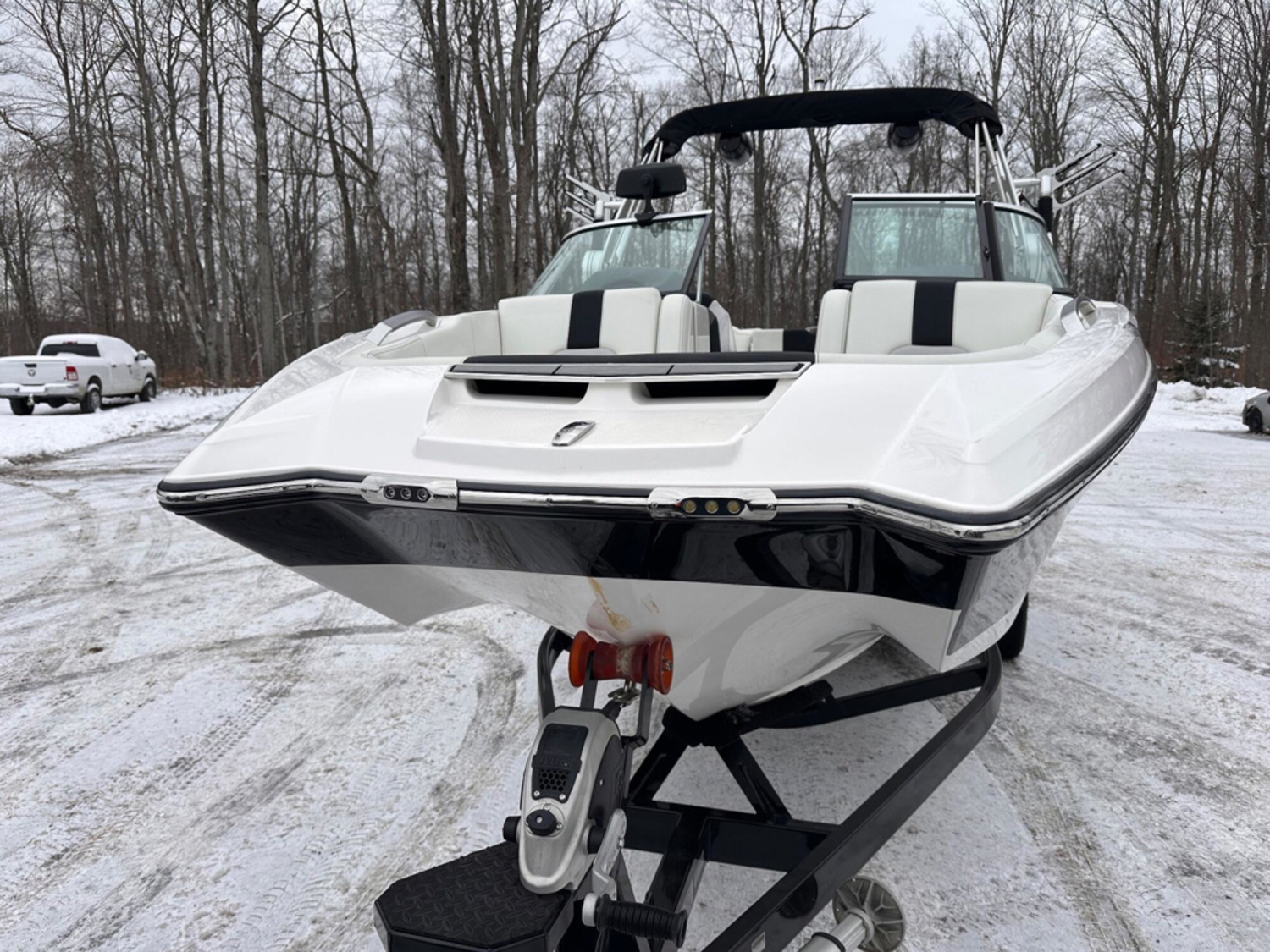 2021 Mastercraft X24