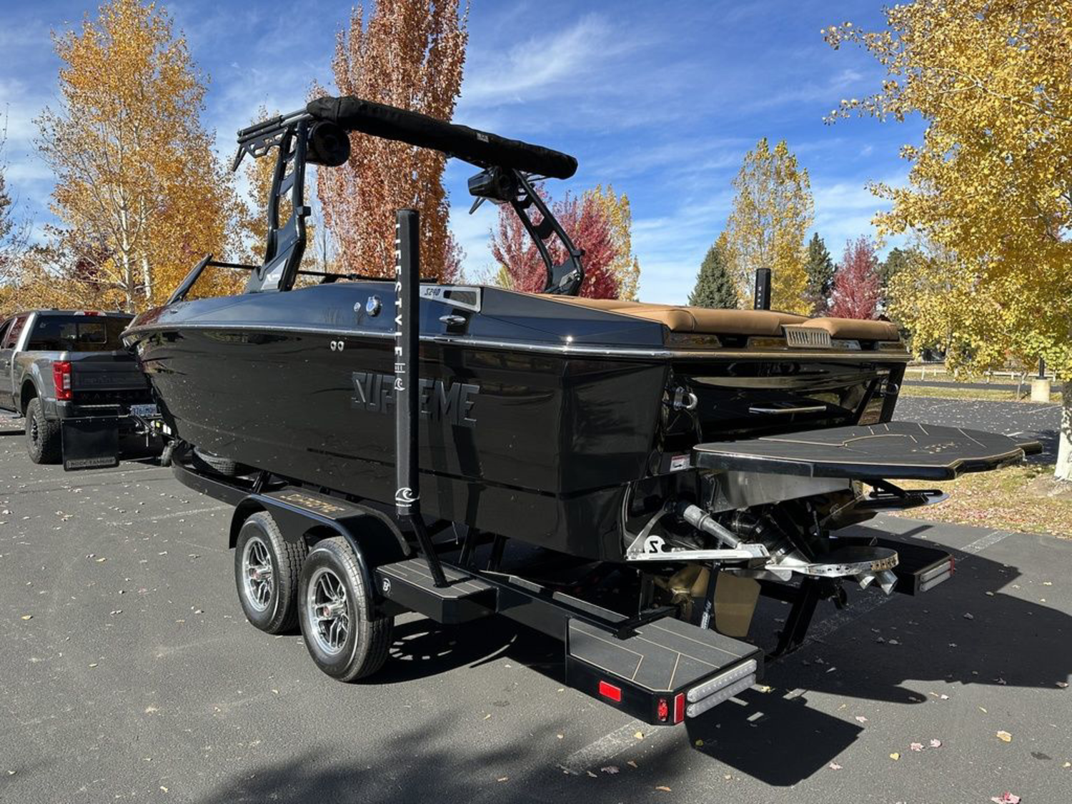 2026 Supreme Boats S240