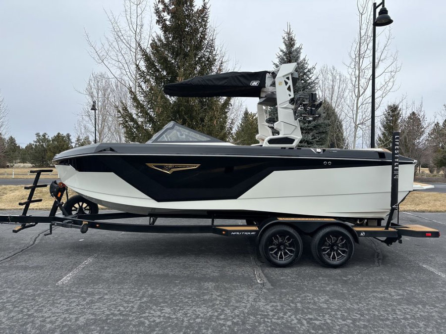 2026-nautique-s21-120583-image2
