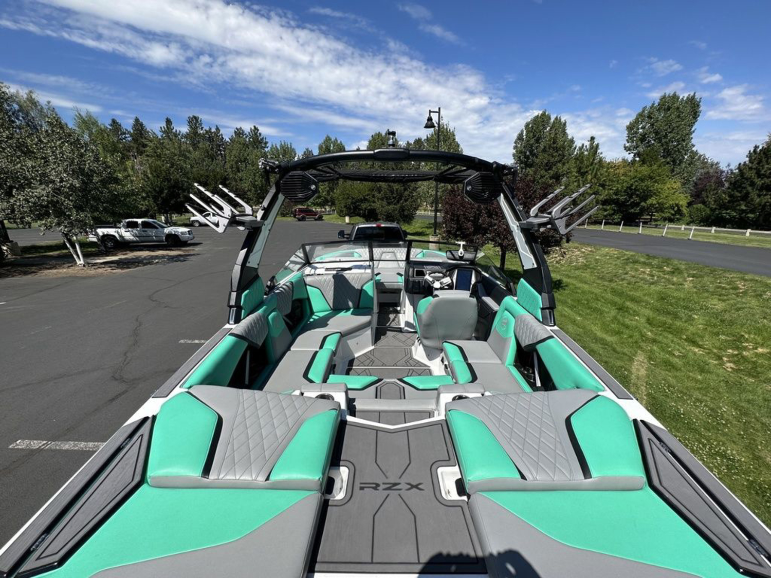 2023 Tige 20RZX