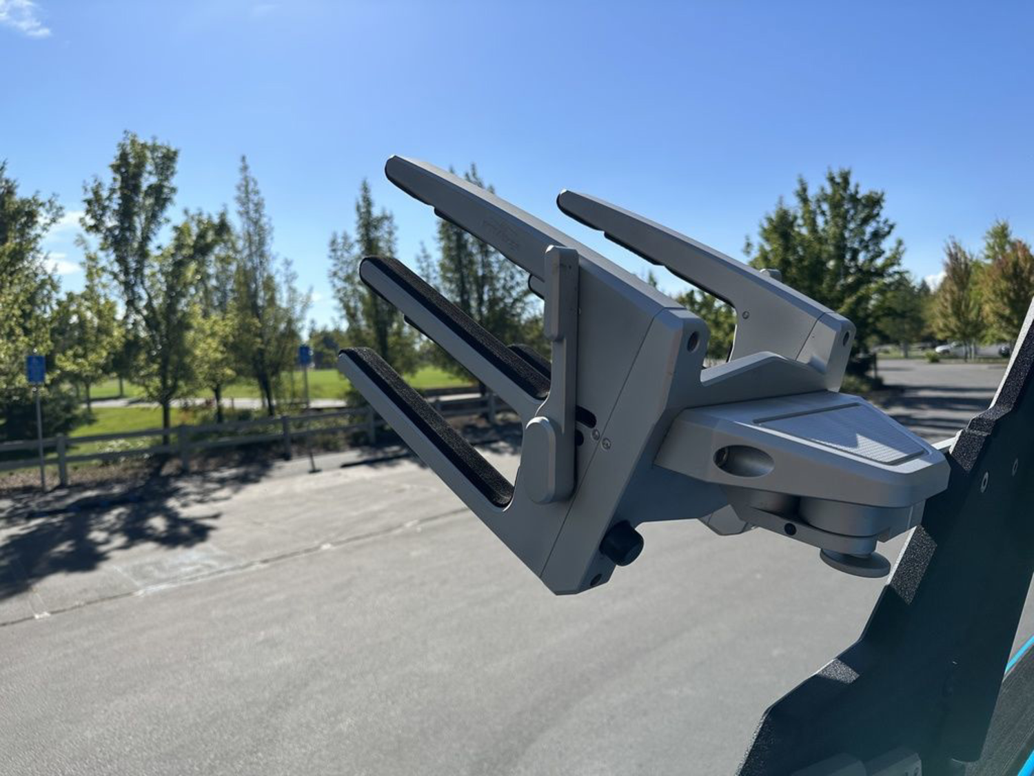 2021 Malibu Boats 23 LSV