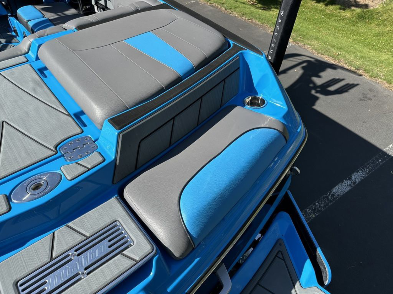 2021 Malibu Boats 23 LSV