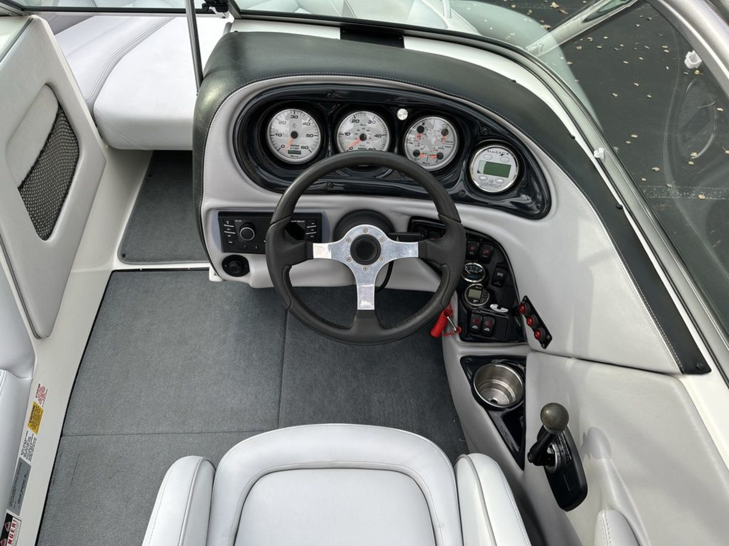 2009 Supreme Boats V208