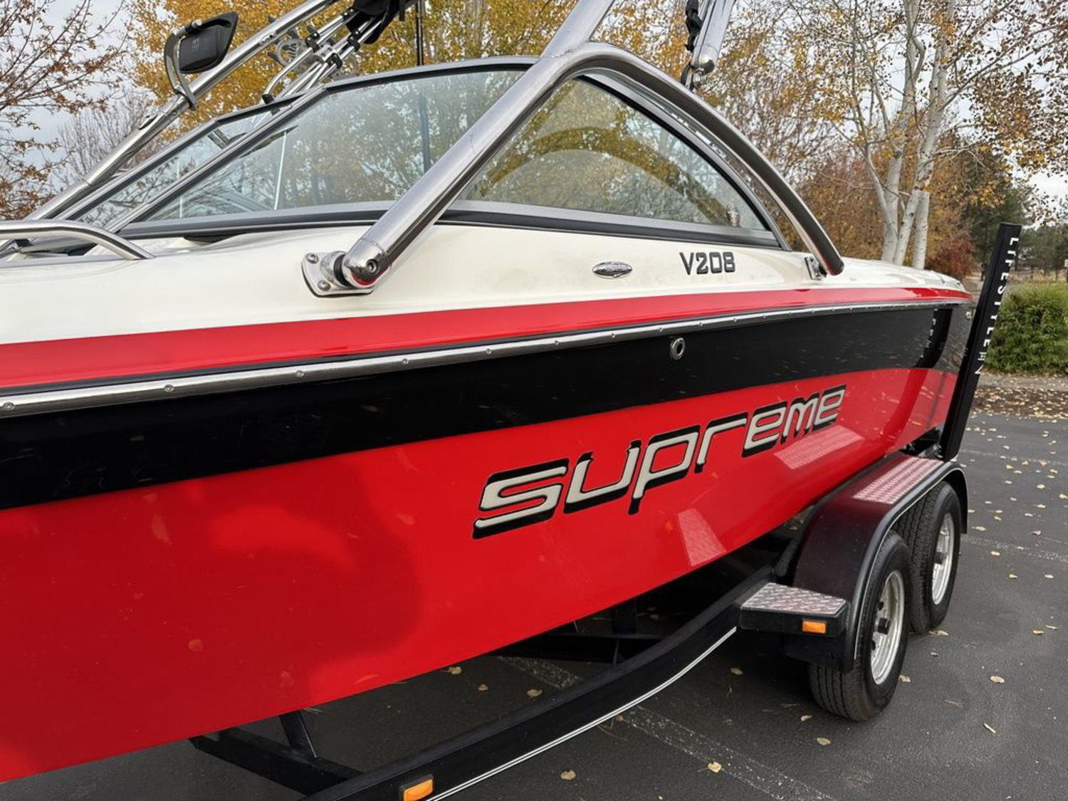 2009 Supreme Boats V208