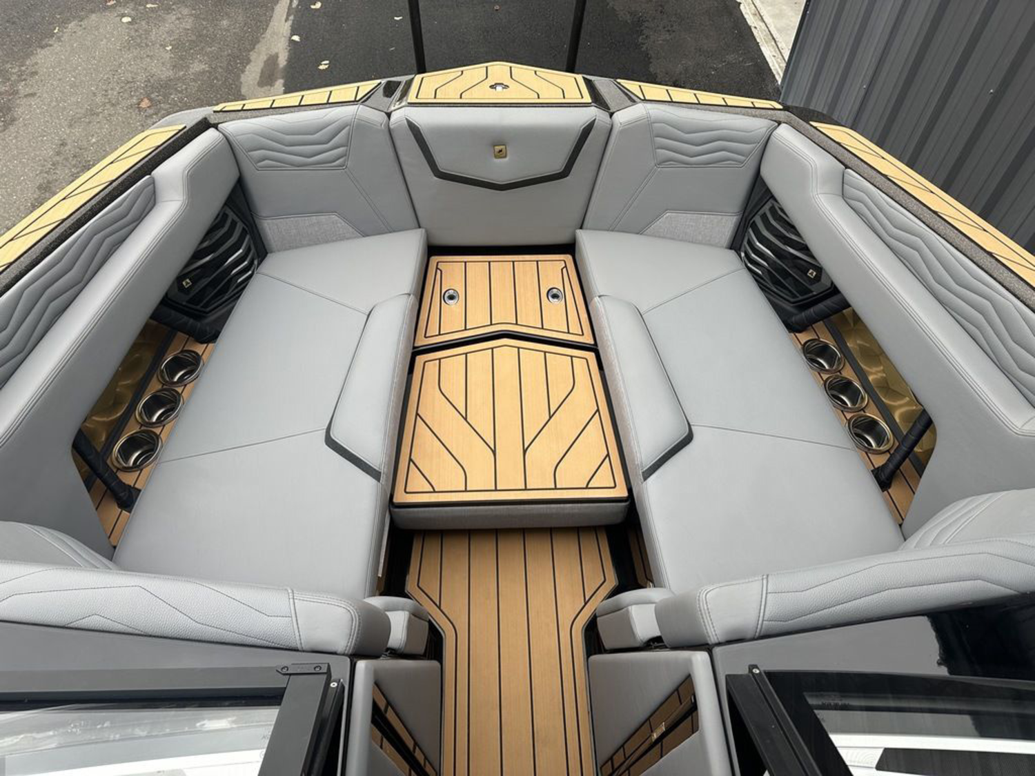 2025 Nautique Super Air Nautique G23