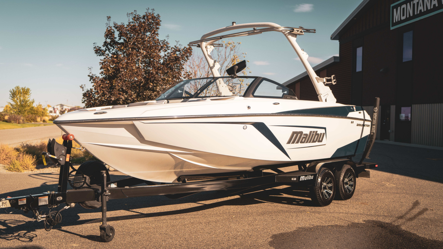 2022 Malibu Wakesetter 22 LSV