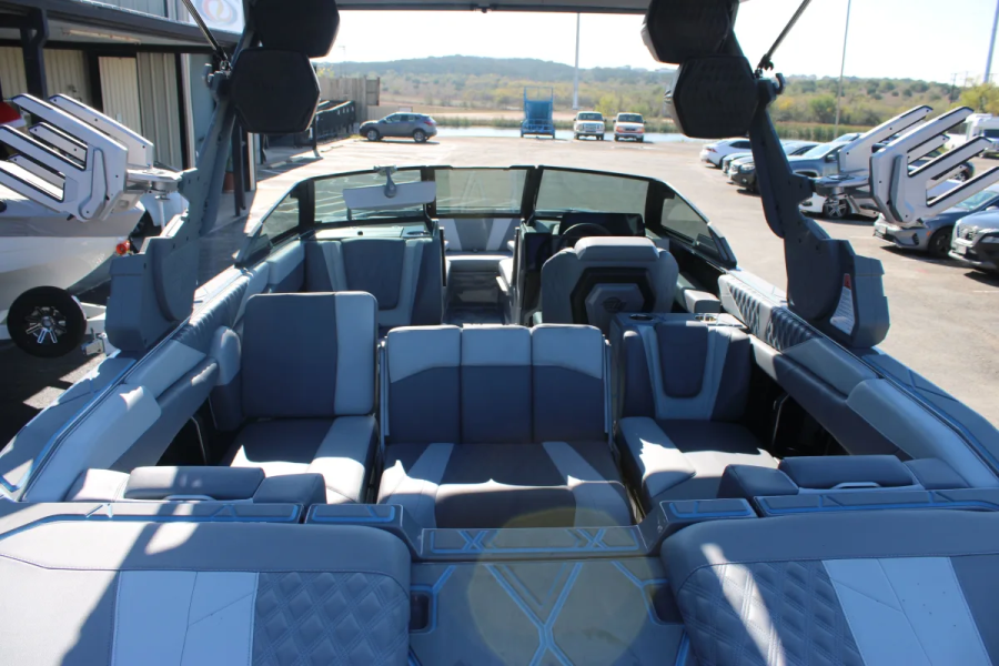 2025 Malibu Boats M242 for sale in New Braunfels, Texas