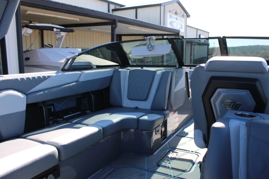 2025 Malibu Boats M242 for sale in New Braunfels, Texas