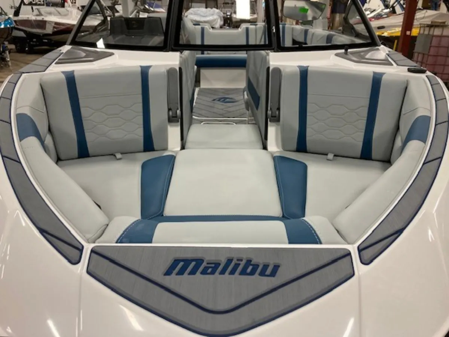 2024 Malibu 23 LSV -S4426