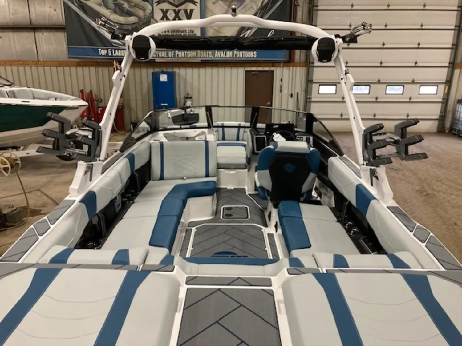 2024 Malibu 23 LSV -S4426