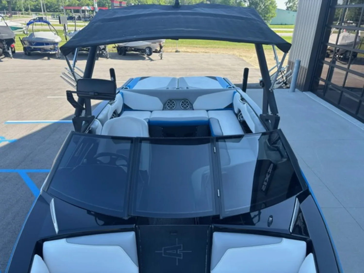 2015 Axis T22 -E5845