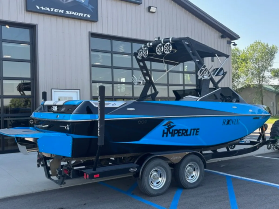 2015 Axis Boats T22 for sale in Detroit Lakes, Minnesota