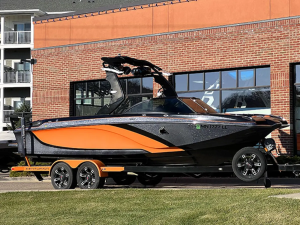2015 Centurion Boats FS 33 for sale in Excelsior, Minnesota