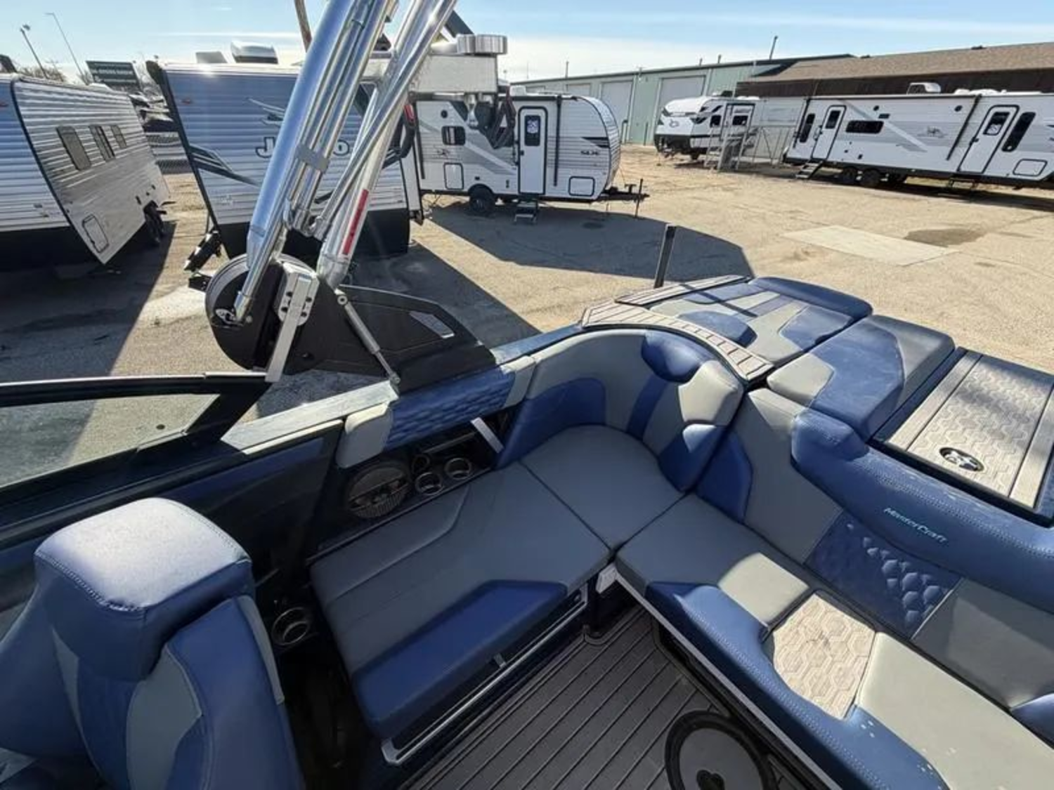 2023 MASTERCRAFT XT20