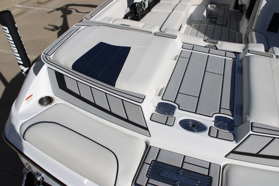 2021 Malibu Boats Wakesetter 24 MXZ for sale in Lewisville, Texas