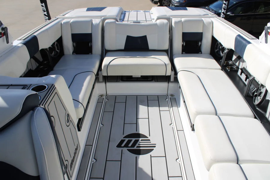 2021 Malibu Boats Wakesetter 24 MXZ for sale in Lewisville, Texas