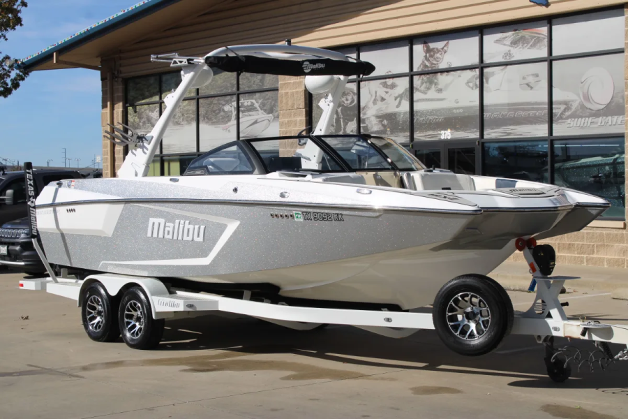 2021 Malibu Boats Wakesetter 24 MXZ for sale in Lewisville, Texas