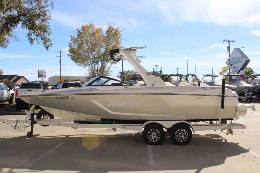 2021 Malibu Boats Wakesetter 24 MXZ for sale in Lewisville, Texas
