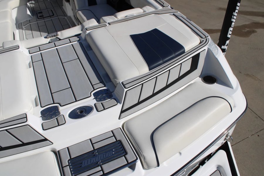 2021 Malibu Boats Wakesetter 24 MXZ for sale in Lewisville, Texas