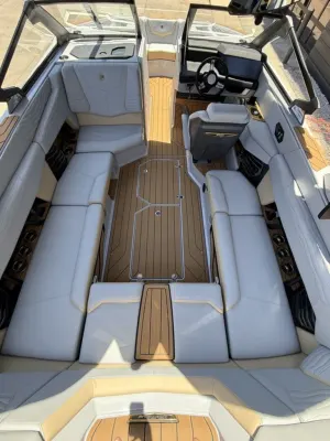 2025-nautique-g23-131466-image7
