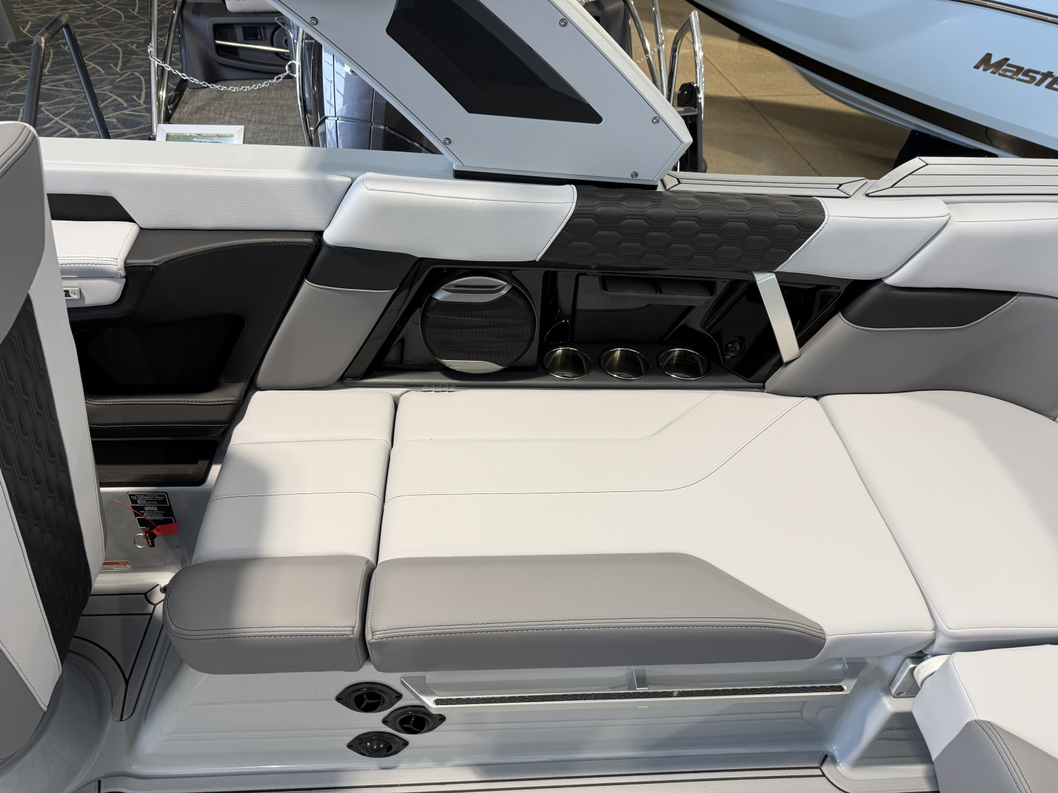 2026 MasterCraft XT22